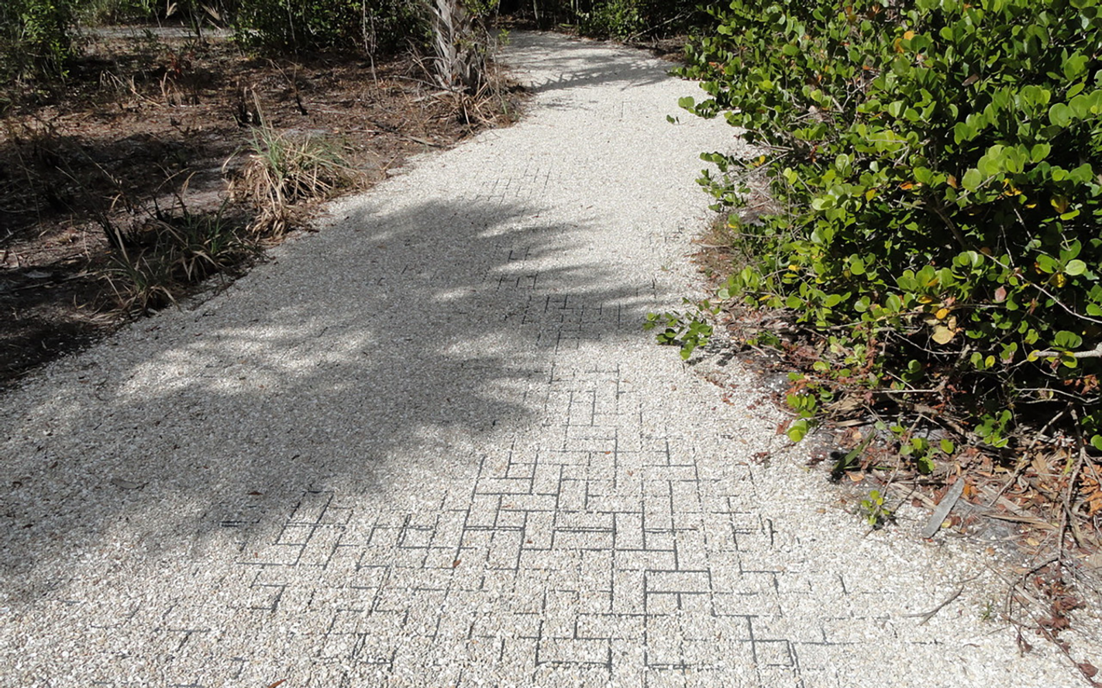 Presto GEOPAVE Aggregate-Filled Porous Pavement