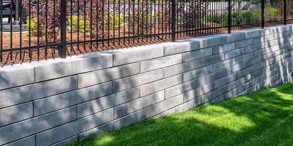 Unilock's Siena Edge Wall Block